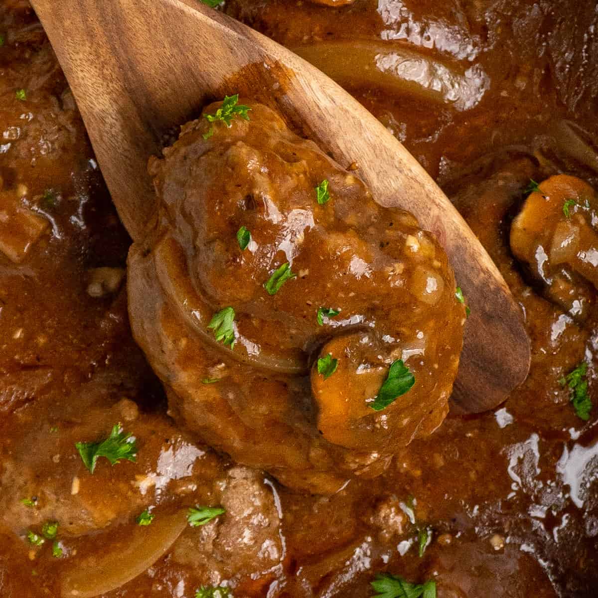 Easy Crockpot Salisbury Steak: Your Go-To Family Dinner